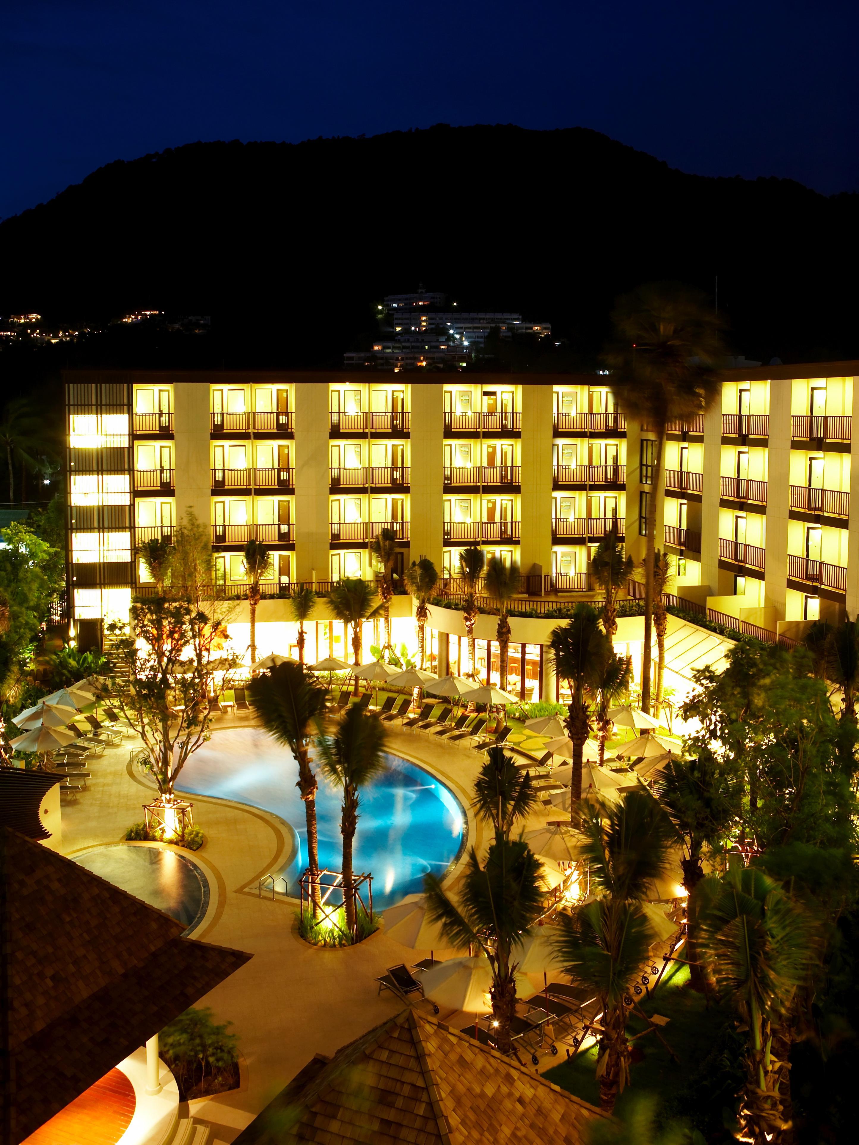 Ibis Phuket מלון
