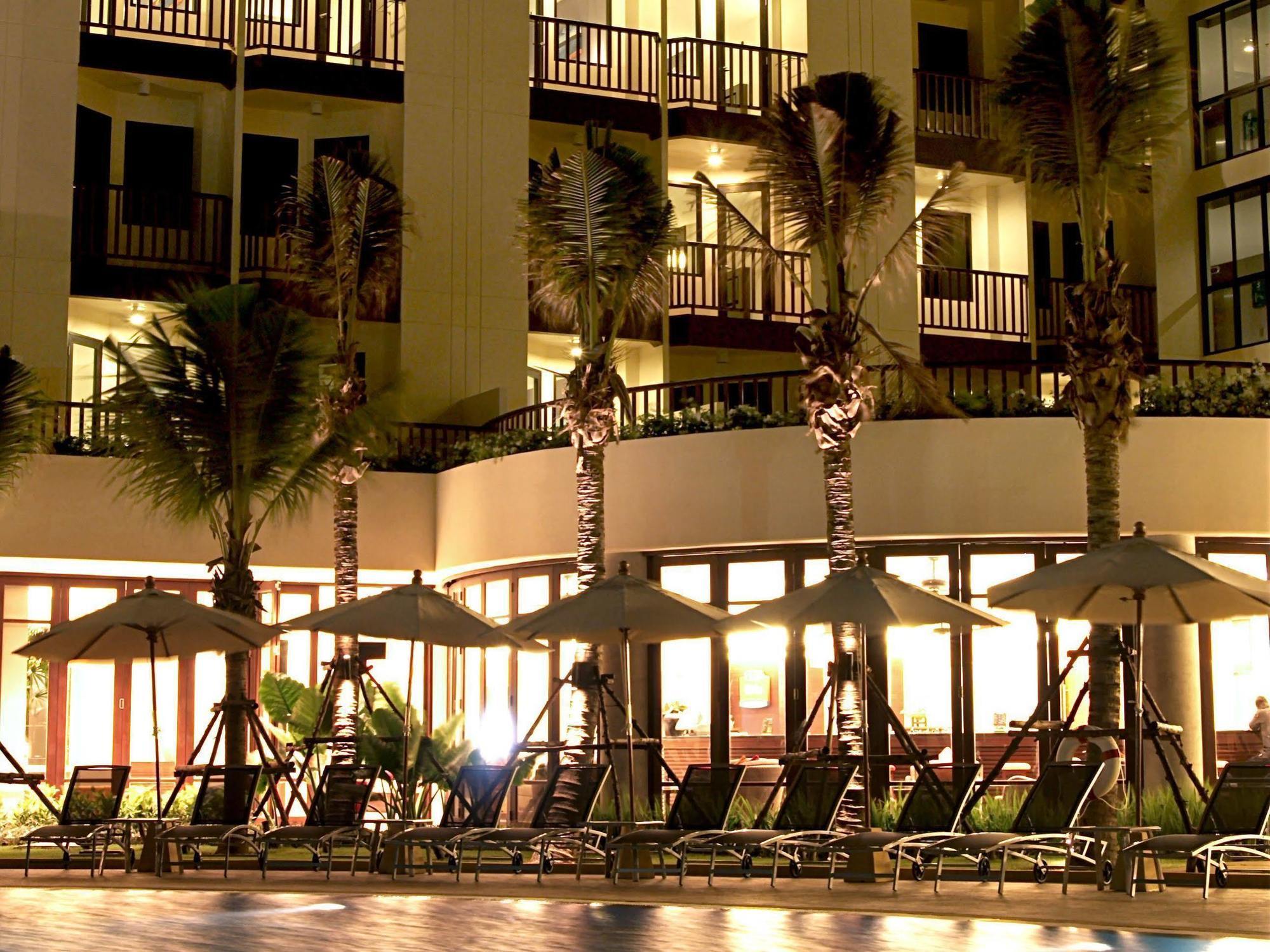 Ibis Phuket מלון